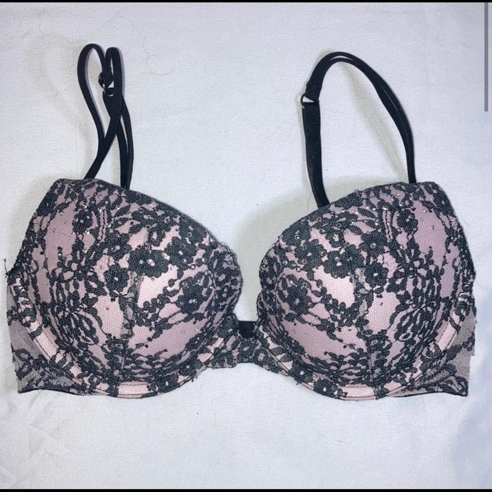 Victoria’s Secret Very Sexy push up bra 32C black pink lace rhinestones